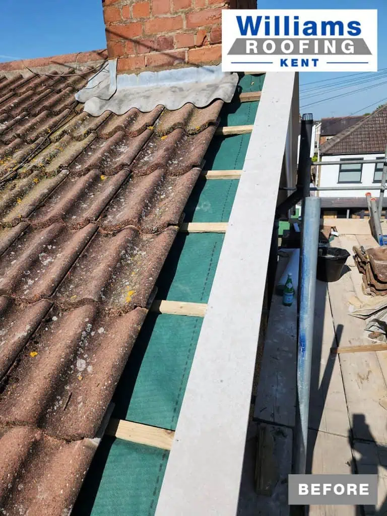 williams roofing kent Gable Rebuild before 01